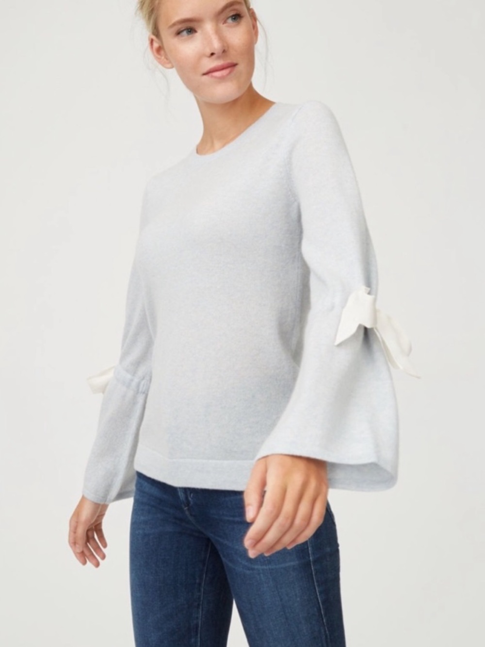 Club Monaco Xbrina pale blue crewneck cashmere sweater with Sleeve Bows